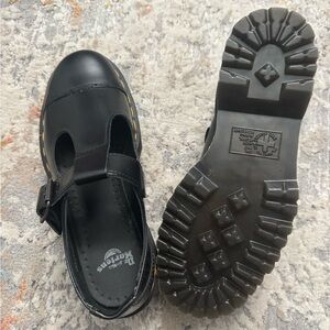 NEW Dr Martens T-Bar Platform
Black Mary Jane Shoes Women's Size 8